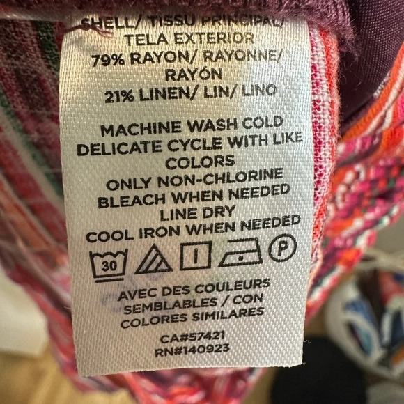 Loft red white and black patterned pull on shorts - Picture 5 of 5